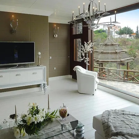 Torre Del Sol Charming Vacation Ferienhaus